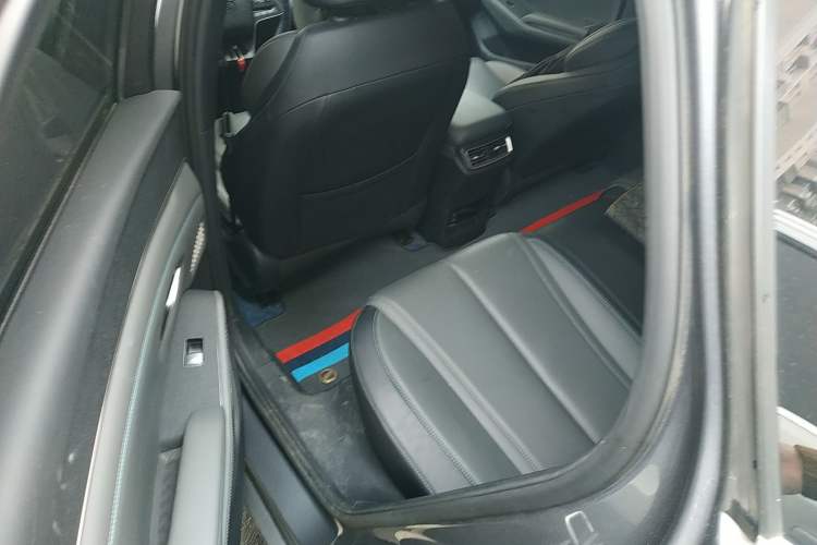 Used BYD Qin L 2024 DM-i 80KM Beyond Model Left Rear Seat