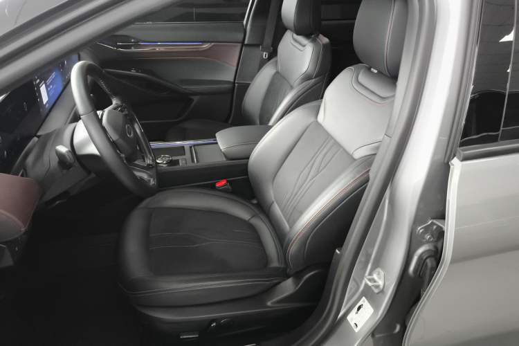 Used Ford Mondeo 2023 EcoBoost 245 Ultimate Model Left Front Seat