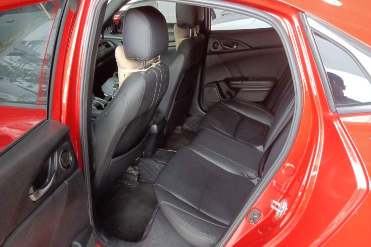 Used Honda Civic 2021 HATCHBACK 220TURBO CVT New Trendsetter Left Rear Seat