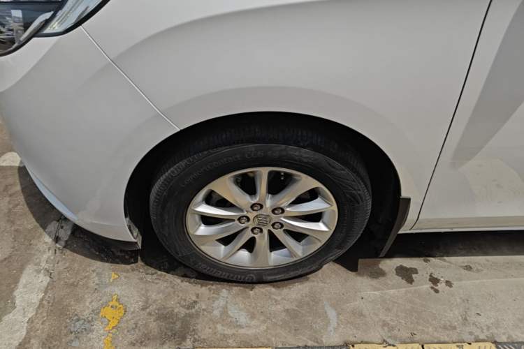 Used Buick GL8 2017 ES 28T Comfort Model China V Standard
