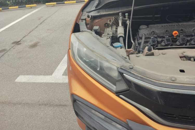 Used Honda XR-V 2015 1.8L VTi CVT Luxury Edition Right Front Headlight