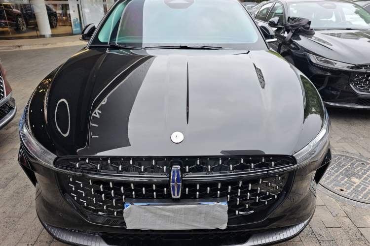 Used Lincoln Z 2025 2.0T Prestige Hybrid Edition
