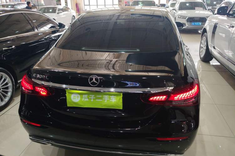 Used Mercedes-Benz E-Class 2022 Second Facelift E 300 L Fashion Edition