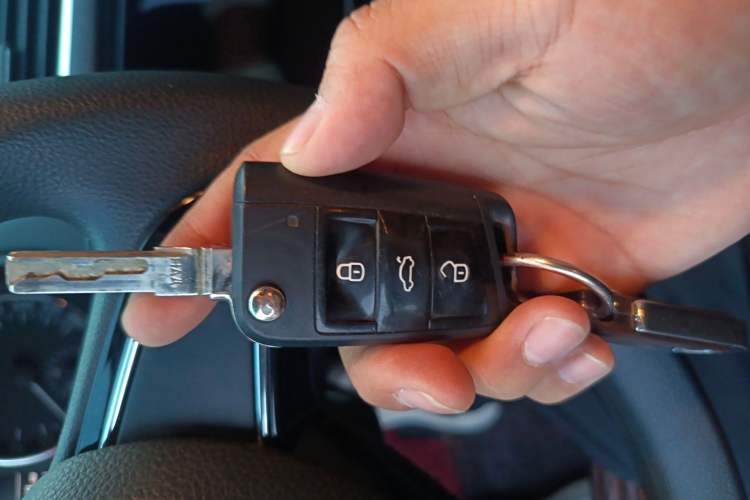 Used Skoda Octavia 2017 1.6L Automatic Chuanxing Edition Vehicle Key