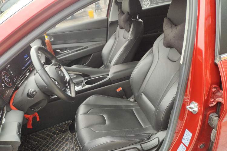 Used Hyundai Elantra 2021 1.5L CVT GLX Elite Edition
