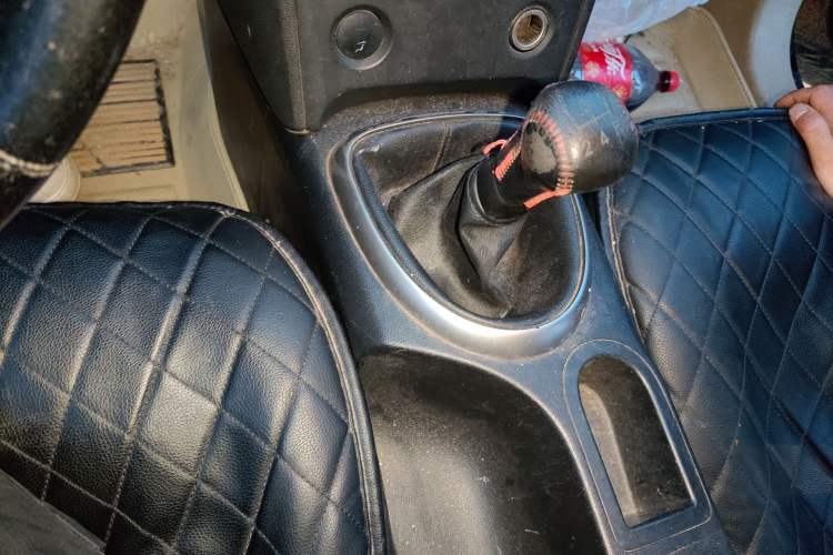 Used Nissan Qashqai 2011 1.6XE Wind 5MT 2WD Gear Lever