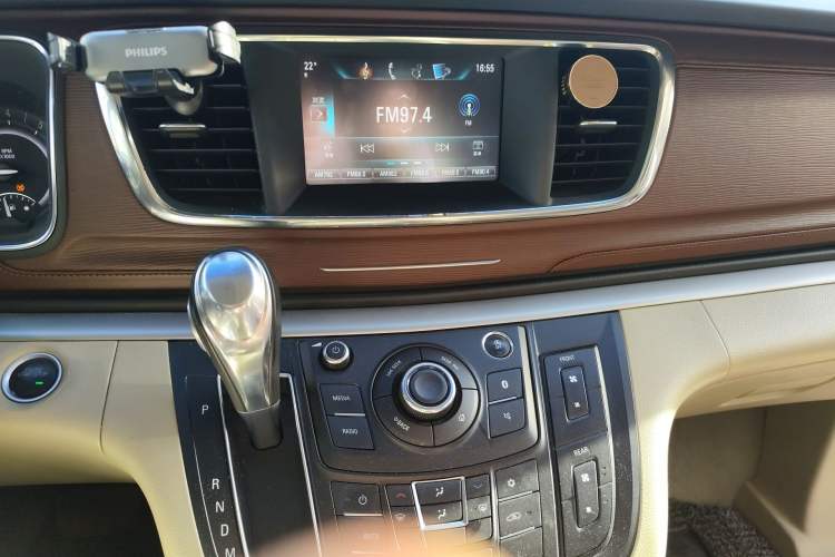 Used Buick GL8 2018 28T Luxury Model China VI Standard