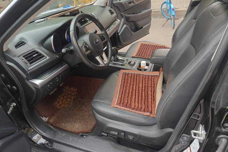 Used Subaru Legacy 2016 2.5i All-Wheel-Drive Glory Edition Left Front Seat