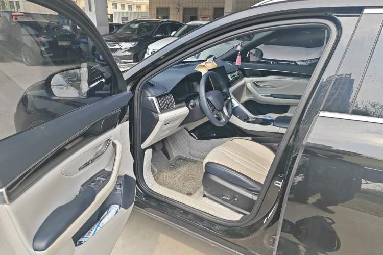 Used BYD Song PLUS New Energy 2023 Champion Edition DM-i 110KM Flagship PLUS Driver Seat