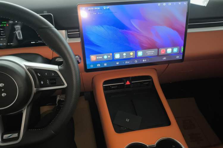 Used Landian E5 PLUS 2026 Model 165km Long-Range First-Adoption Version Ultra 5-seater
