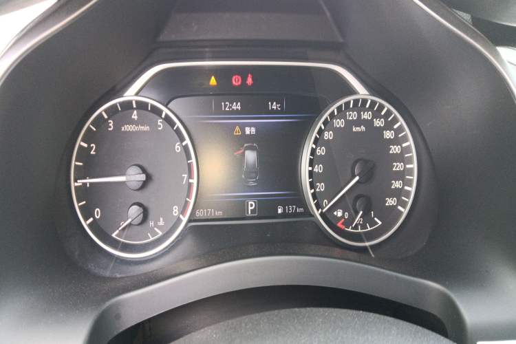 Used Nissan Murano 2019 2.5L XL Two-Wheel Drive Smart Connect Luxury Edition China VI Standard