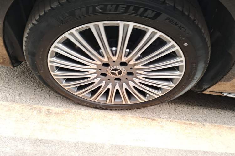 Used Mercedes-Benz E-Class 2020 E 300 L Stylish Model