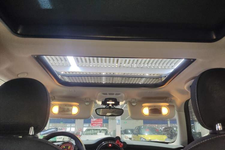 Used MINI MINI 2019 1.5T ONE PLUS
