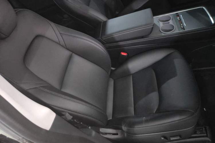 Used Tesla Model Y 2022 Revised Version Long-Range All-Wheel Drive
