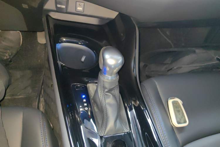 Used Toyota C-HR 2021 2.0L Luxury Edition Gear Lever