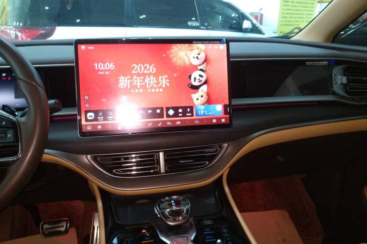 Used Denza D9 2025 DM-i Intelligent Drive 1020 Four-Wheel Drive Flagship Model
