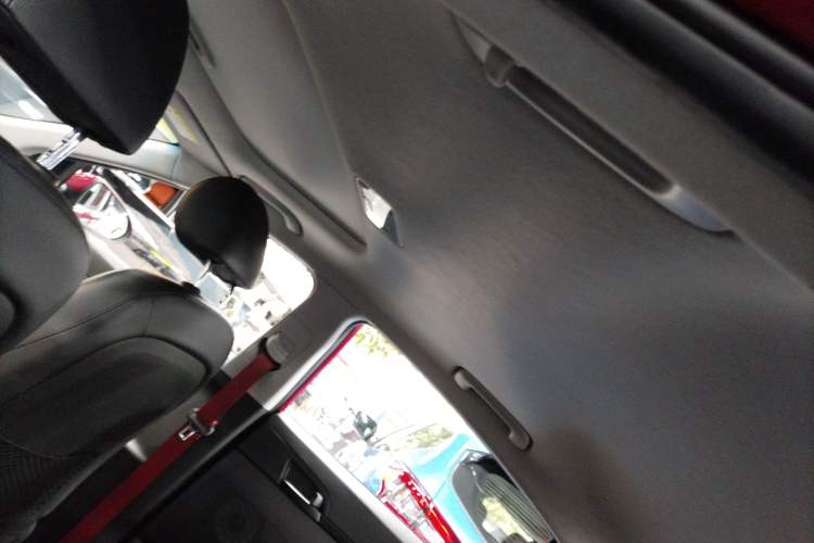 Used Hyundai Elantra (6th Generation / Lingdong) 2018 1.4T Dual-Clutch Xuan Dong · Dynamic Edition