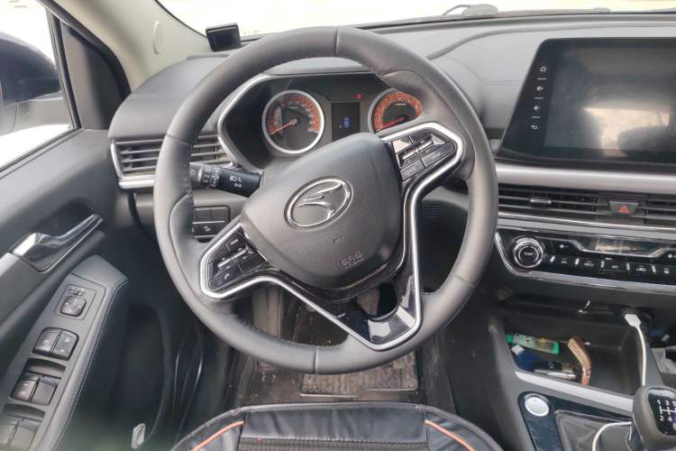 Used Soueast DX5 2021 1.5L Manual Luxury Version
