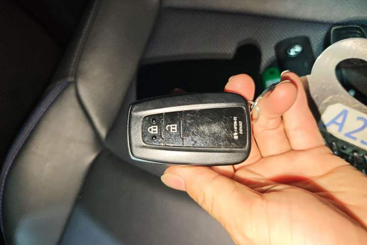 Used Toyota C-HR 2022 2.0L Leading Edition
