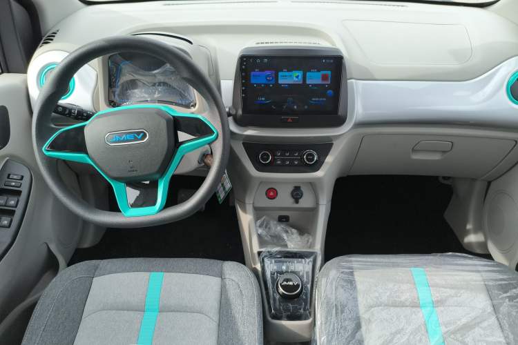 Used JMEV Xiao Qilin 2023 Joyful Edition 201km Comfort Model
