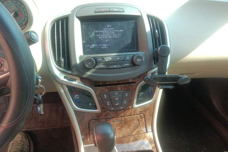 Used Buick LaCrosse 2013 2.4L SIDI Leading Comfort Version
