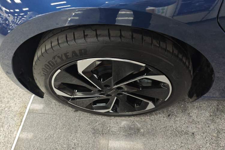 Used Zeekr 001 2023 WE Edition 86 kWh