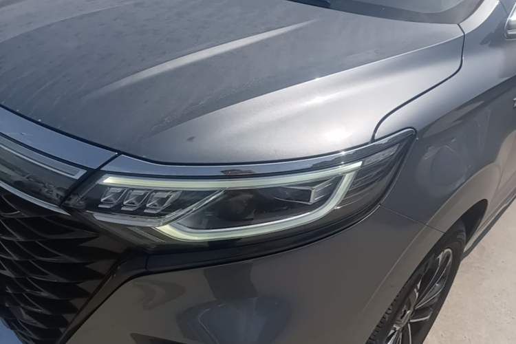 Used Roewe iMAX8 2022 400TGI Prestige Edition