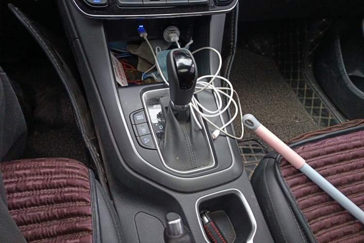 Used Hyundai ix35 2019 2.0L Automatic 2WD Zhiyong·Changxiang Edition China V Standard Gear Lever