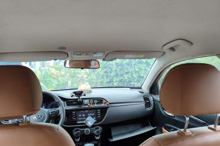 Used Kia KX Cross 2017 1.4L AT GLS