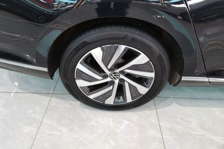 Used Volkswagen Magotan GTE Plug-in Hybrid 2022 GTE Luxury Model