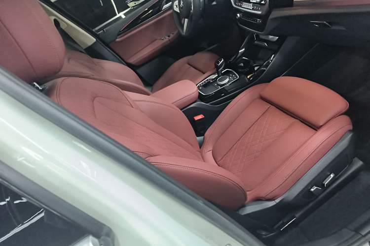 Used BMW X3 2023 xDrive25i M Sport Package
