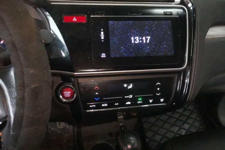 Used Honda Gienia 2017 1.5L CVT Fashion Edition
