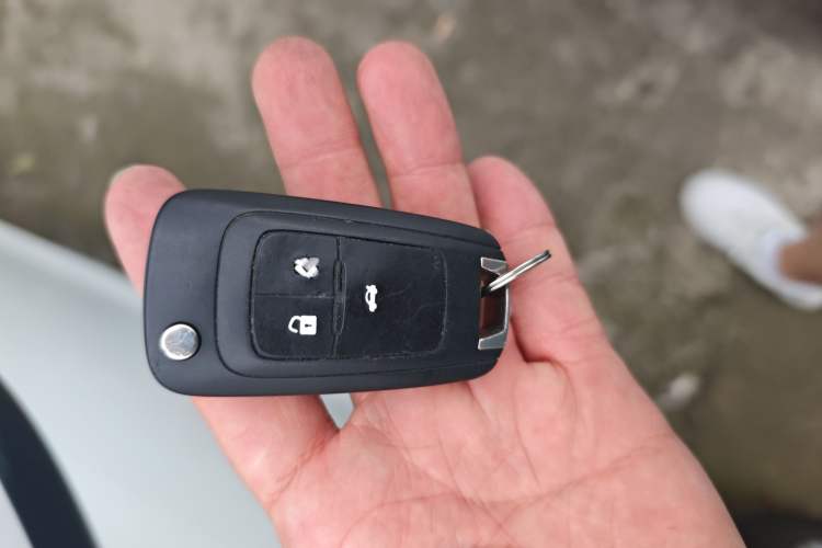 Used Buick GT 2016 15N Automatic Elite Edition Vehicle Key