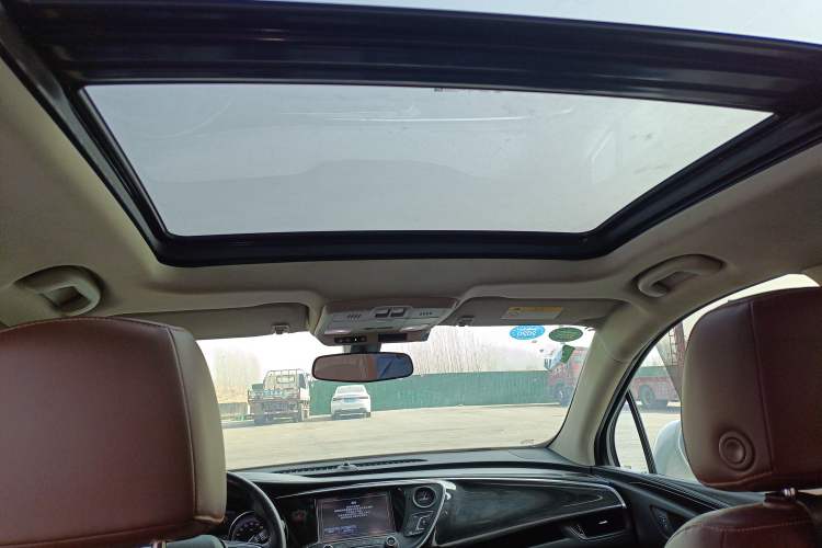 Used Buick Envision 2018 20T Two-Wheel Drive Luxury Model