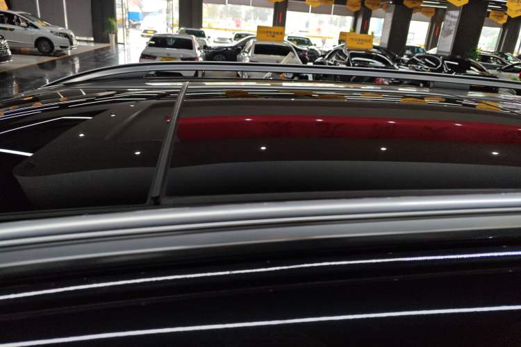 Used BMW X7 2021 xDrive40i Luxury Package with Leading Features
