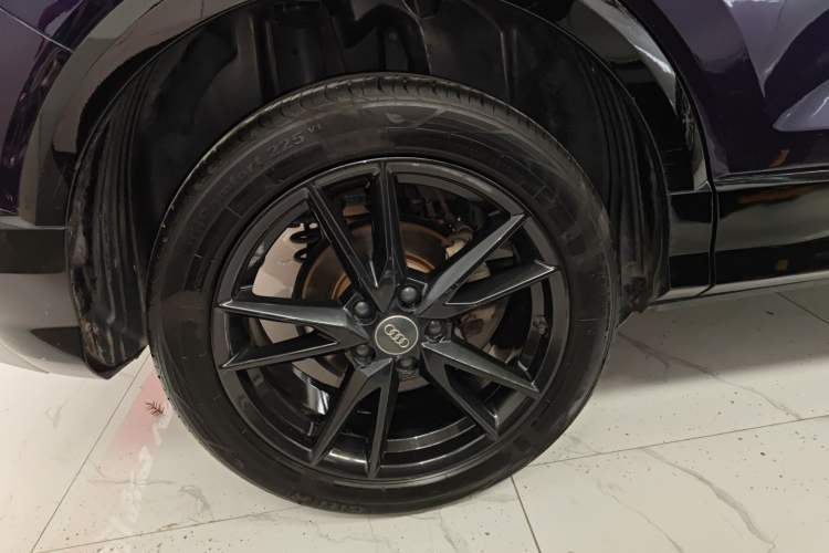 Used Audi Q2L 2018 35 TFSI Fashion Dynamic Version China VI Emission Standard

