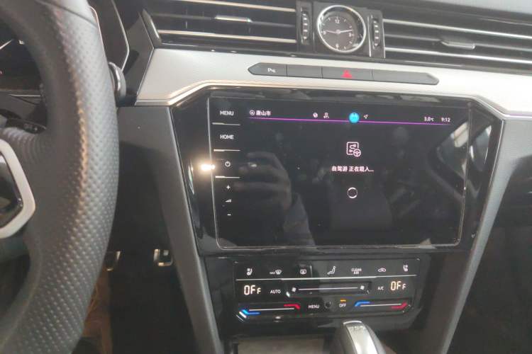 Used Volkswagen Magotan 2025 Zhongxiang Version 330TSI DSG Luxury Edition