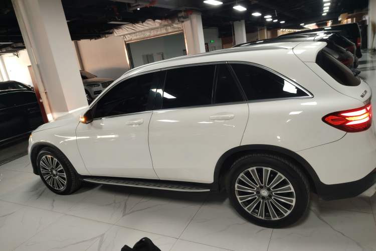 Used Mercedes-Benz GLC 2017 GLC 200 4MATIC