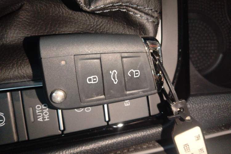 Used Volkswagen Sagitar 2023 300TSI DSG Excellence Edition