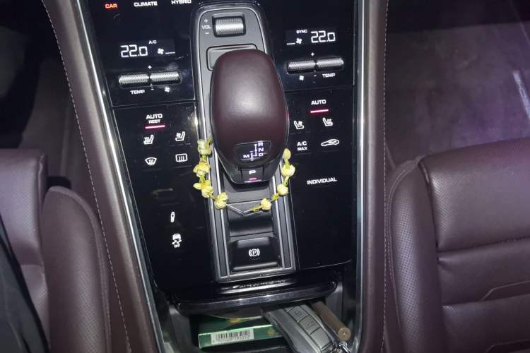 Used Porsche Panamera 2017 Panamera 4 E-Hybrid Executive Long Wheelbase 2.9T