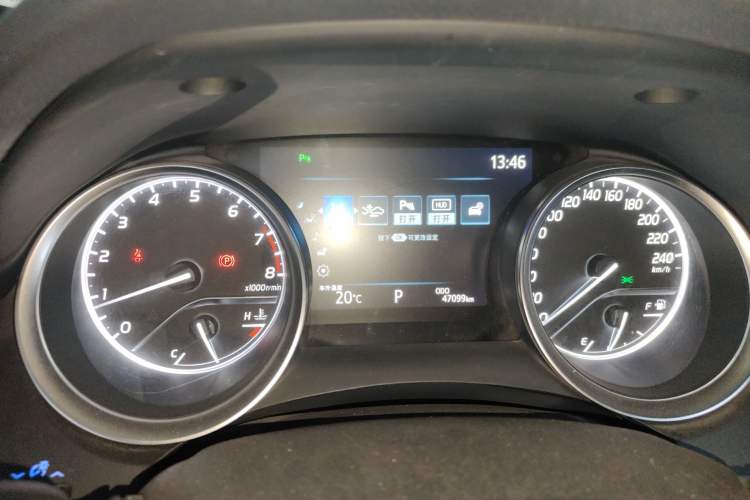 Used Toyota Camry 2019 Revised Version 2.0G Luxury Edition Instrument Cluster
