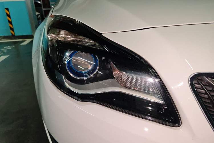 Used Buick Regal 2014 2.0L Leading Fashion Edition