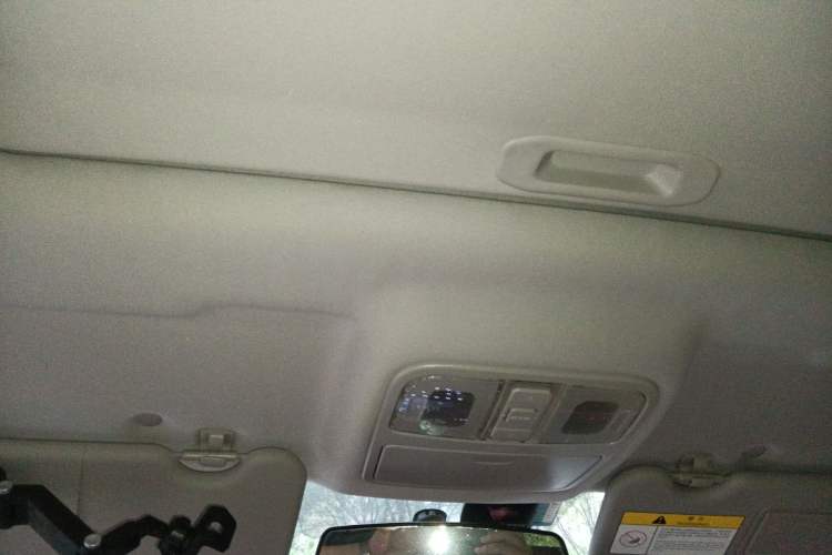 Used CHANGAN OSHAN CX70 2016 1.6L Manual Luxury Model Headliner