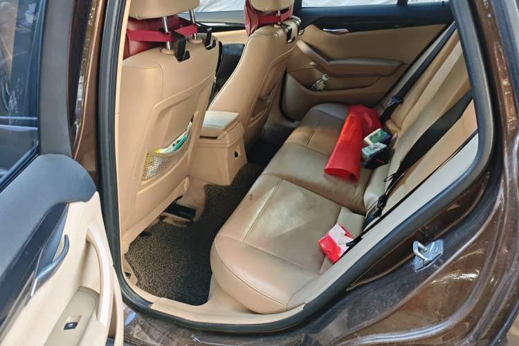 Used BMW X1 2010 sDrive18i Luxury Model
