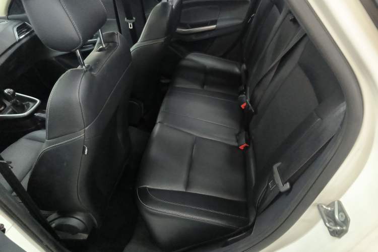 Used Ford Escort 2017 Happy Edition 1.5L Manual Fashion Model