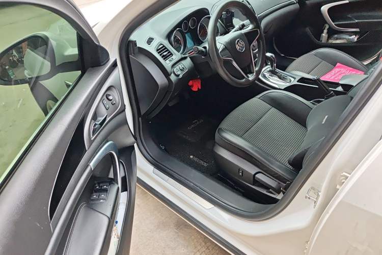 Used Buick Regal 2015 1.6T Leading Technology Model Driver Seat