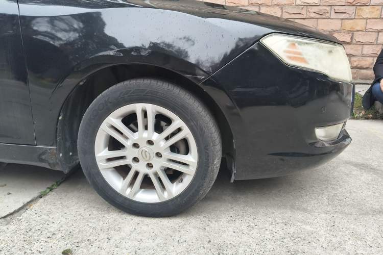 Used GAC Trumpchi GA5 2012 1.8L Manual Elite Model Right Front Wheel Hub