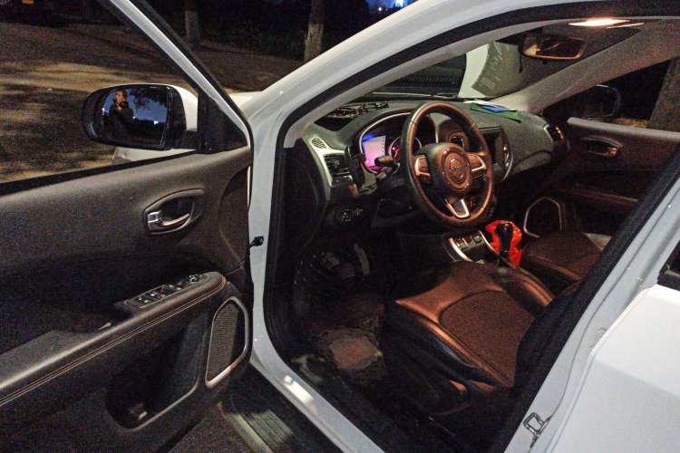 Used Jeep Compass 2019 200T Automatic Enjoyment - Connected Large Screen Version