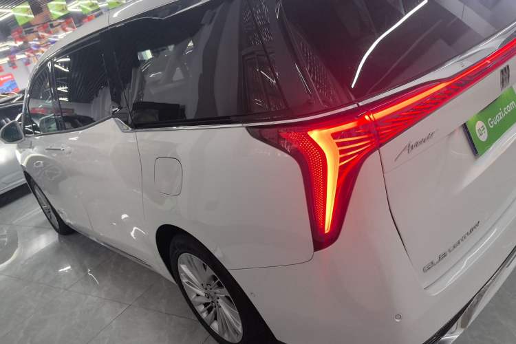 Used Buick Century 2025 2.0T Seven-Seater Yinshi Edition