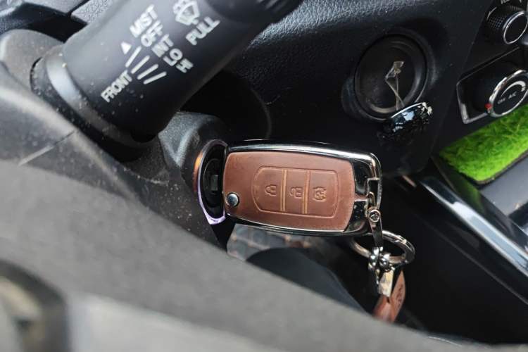 Used Dongfeng Fengon S560 2018 1.8L Manual Urban Model 7 Seats